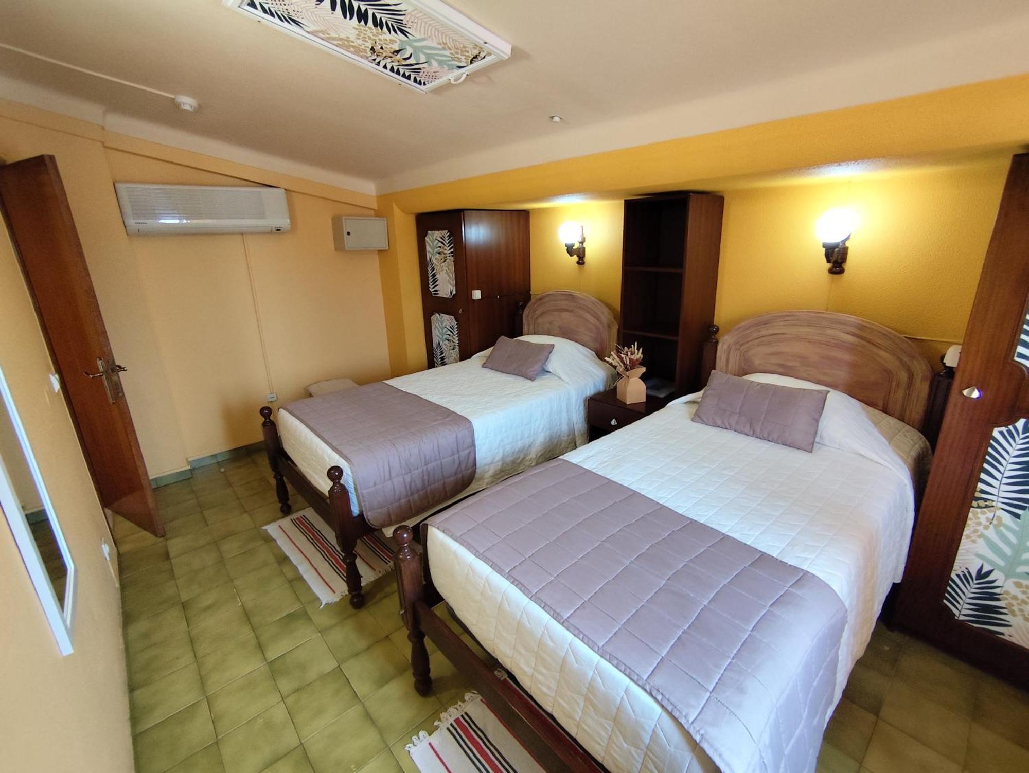 Apartamentos Turisticos Praia Grande Ferragudo  Eksteriør bilde