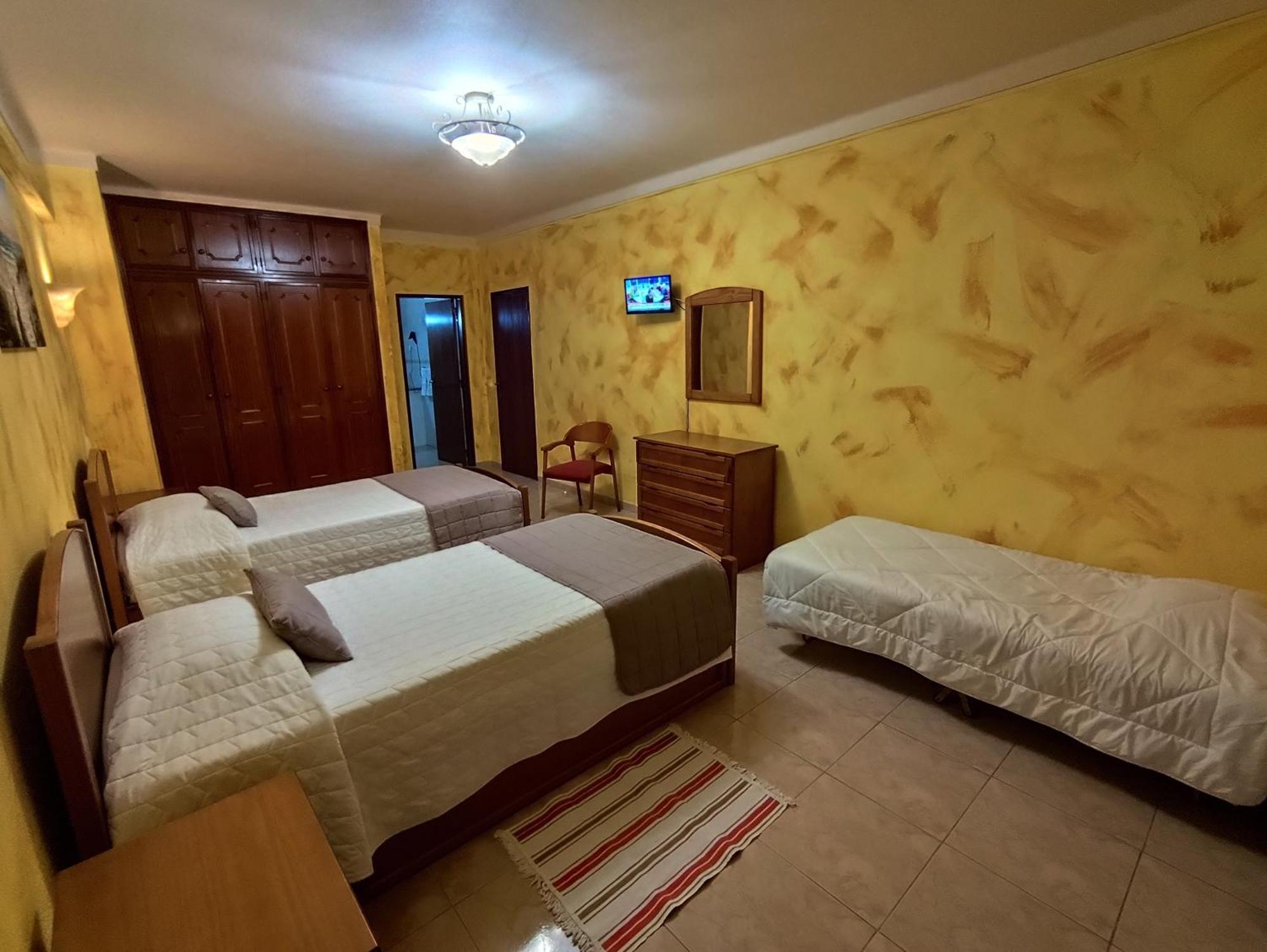 Apartamentos Turisticos Praia Grande Ferragudo  Eksteriør bilde
